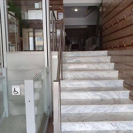 Vista Praia 16- Wifi, Remodelado, 80Mt Praia Quarteira Esterno foto