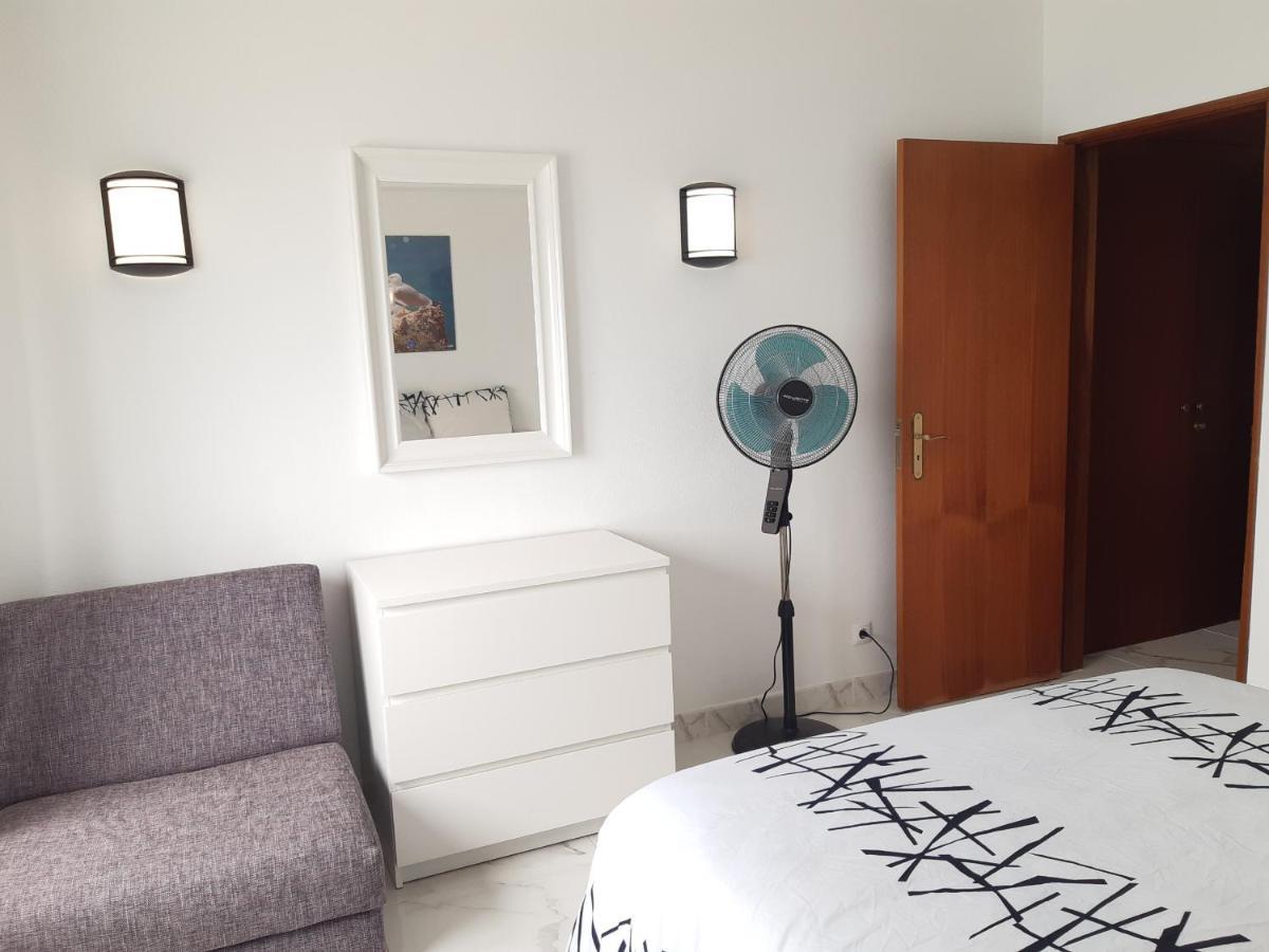 Vista Praia 16- Wifi, Remodelado, 80Mt Praia Quarteira Esterno foto